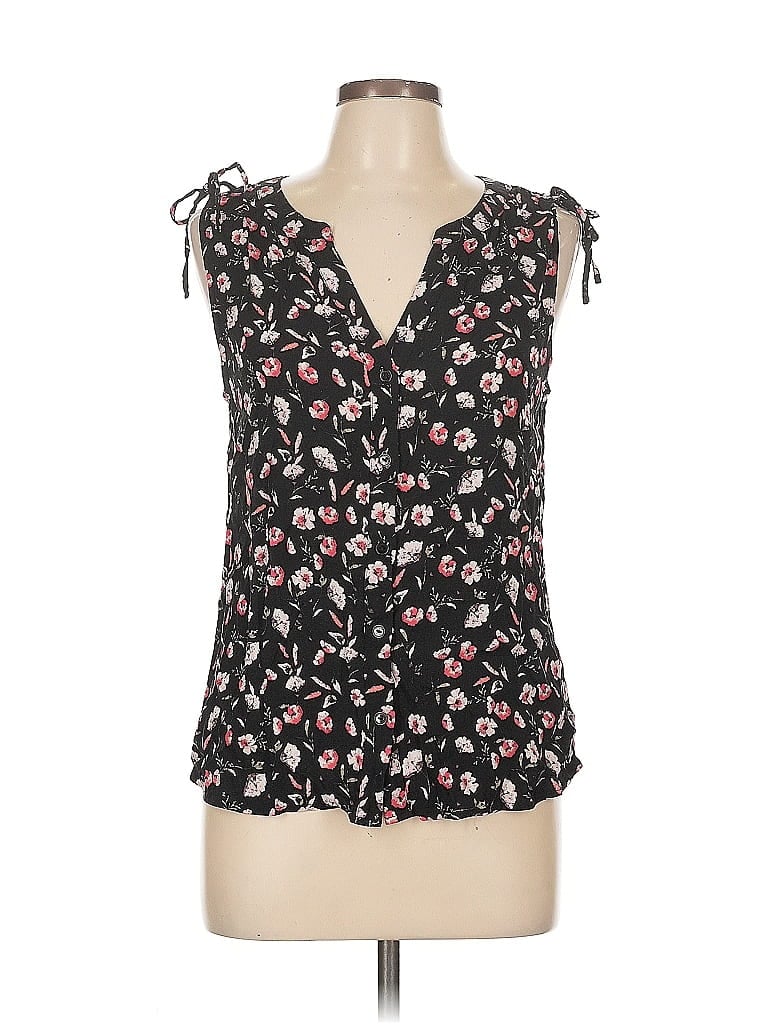 Click to view more detailed imagery on our partner's website Pre-owned Sanctuary Sleeveless Blouse In Black