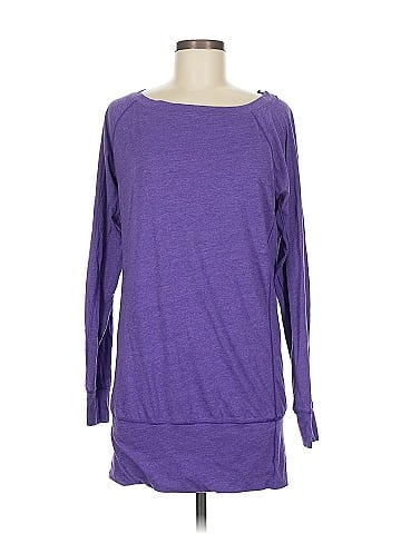 Nike 3/4 Sleeve T-Shirt (view 1)
