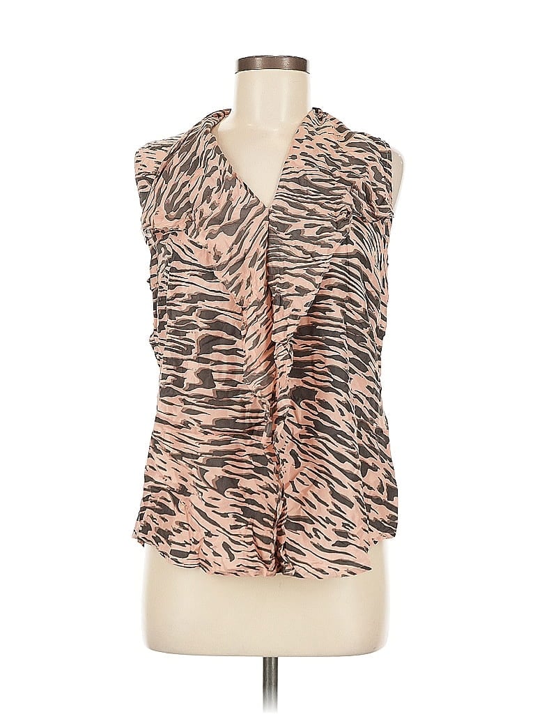 Click to view more detailed imagery on our partner's website Pre-owned Cabi Sleeveless Silk Top Pink Animal Print Pattern V-neck Tops