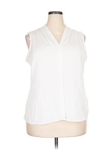 Nic + Zoe Sleeveless Blouse (view 1)