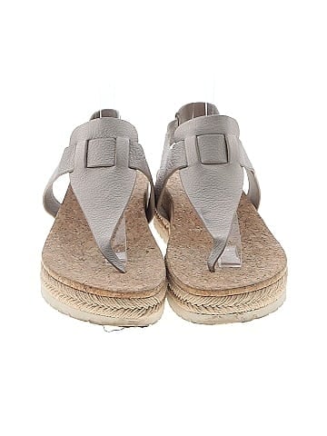 Vince. Sandals (view 2)