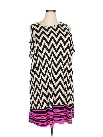 Tacera Casual Dress (view 1)