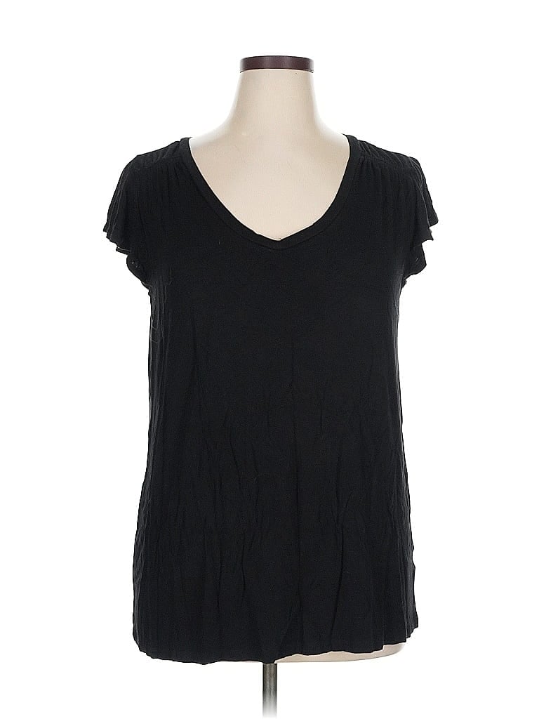 Pre-owned Torrid Sleeveless T-shirt In Black