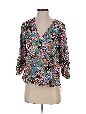 Beacon Apparel 3/4 Sleeve Blouse (view 1)