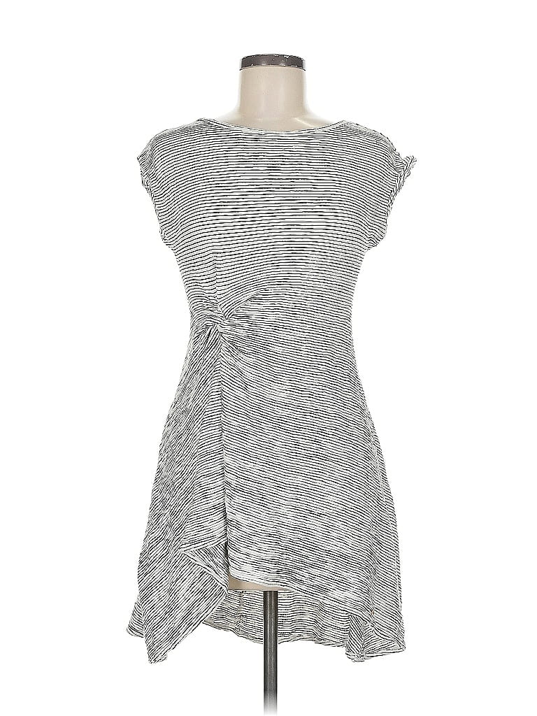 Pre-owned Max Studio Casual Dress In Gray