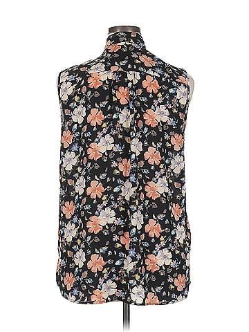 Pleione Sleeveless Blouse (view 2)