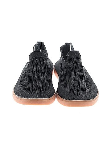 SUAVS Sneakers (view 2)
