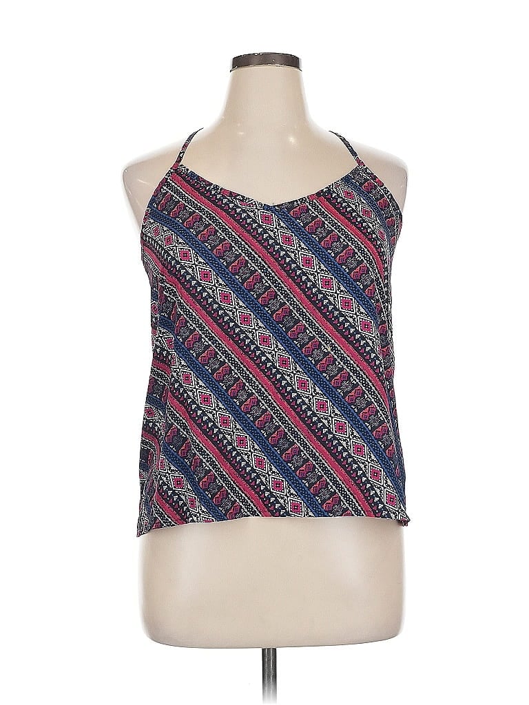 Click to view more detailed imagery on our partner's website Pre-owned Hollister Sleeveless Top Blue Halter Neckline Tops