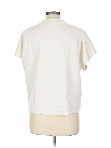 Danskin Short Sleeve Top (view 2)