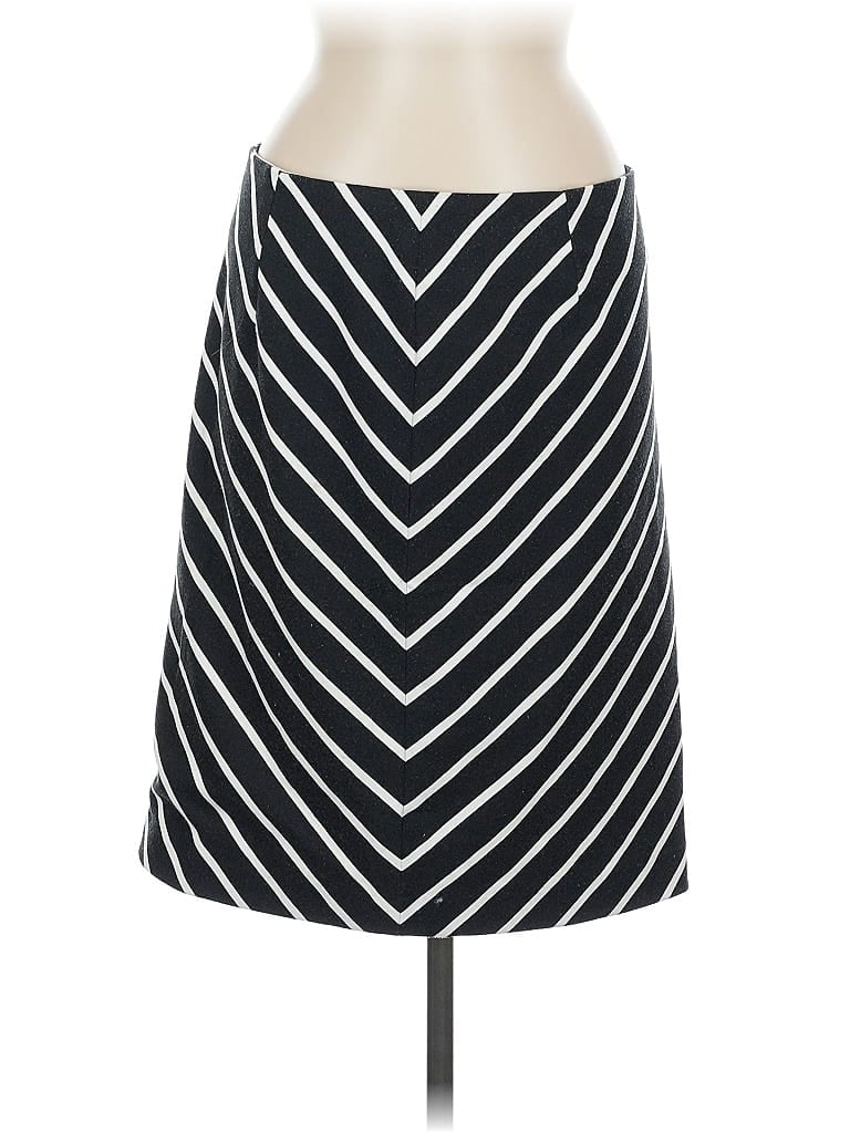 Click to view more detailed imagery on our partner's website Pre-owned Grace Elements Casual Skirt In Black