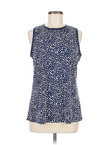 Dokotoo Sleeveless Blouse (view 1)