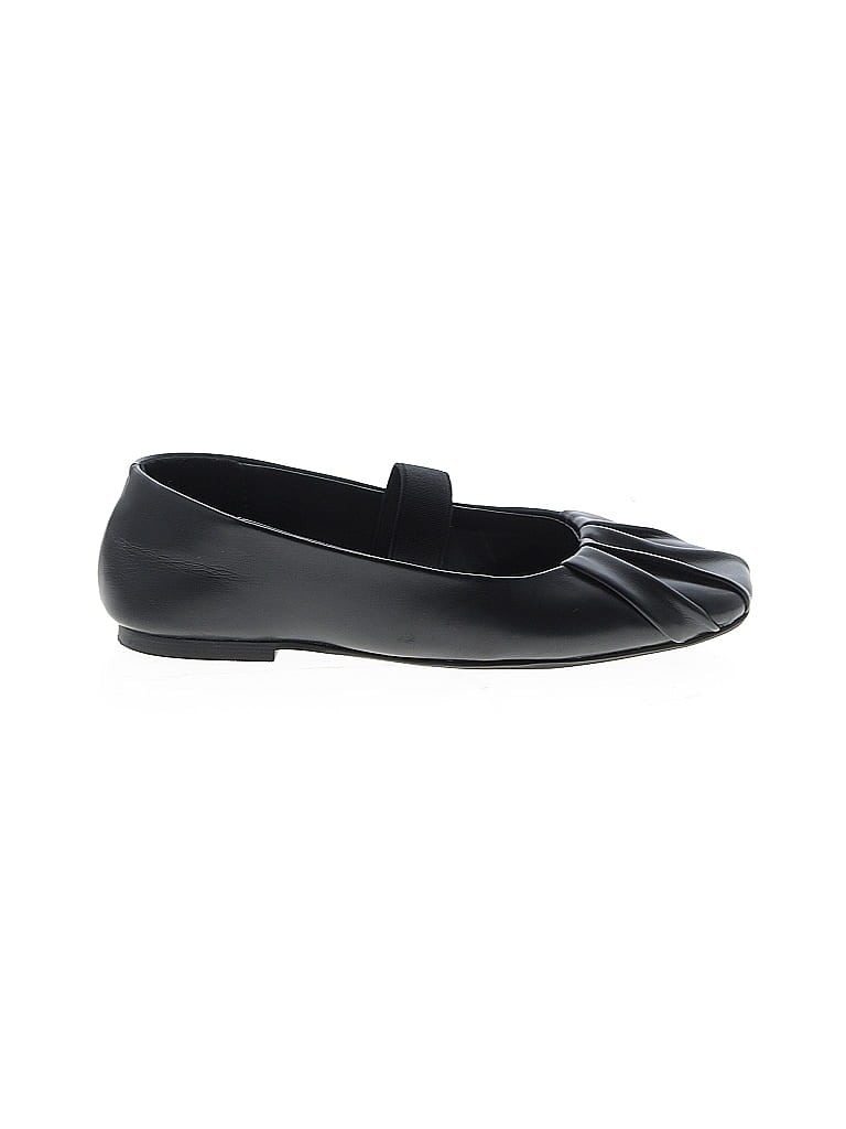 Click to view more detailed imagery on our partner's website Pre-owned Madden Girl Kids' Flats In Black