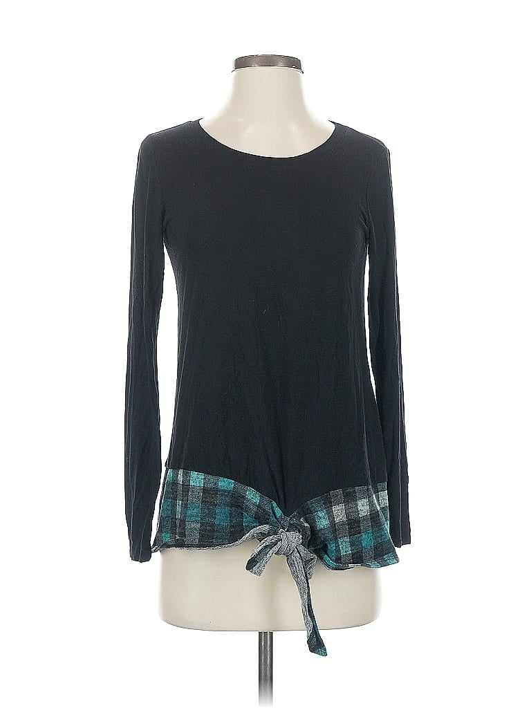 Click to view more detailed imagery on our partner's website Pre-owned Celeste Pullover Sweater In Black