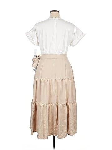 Donna Morgan Casual Dress (view 2)