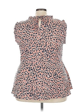 Suzanne Betro Sleeveless Blouse (view 2)