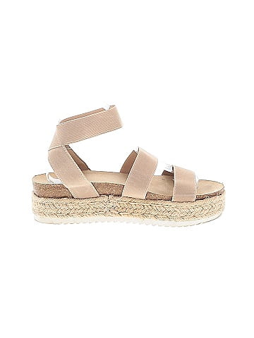 Esprit Wedges (view 1)