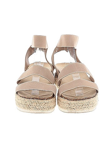 Esprit Wedges (view 2)