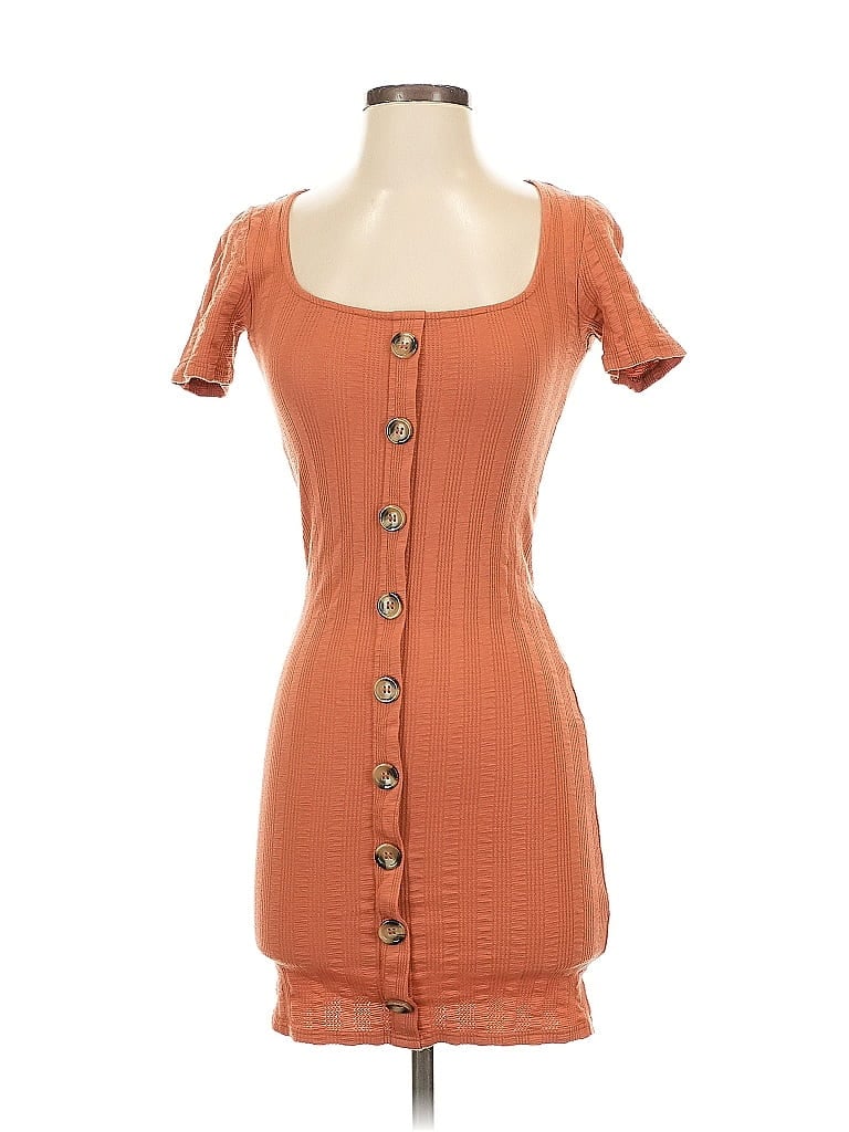 Click to view more detailed imagery on our partner's website Pre-owned Miss Selfridge Casual Dress In Orange