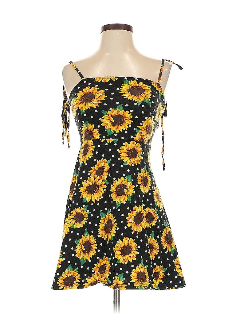 Click to view more detailed imagery on our partner's website Pre-owned Asos Design Casual Dress In Yellow