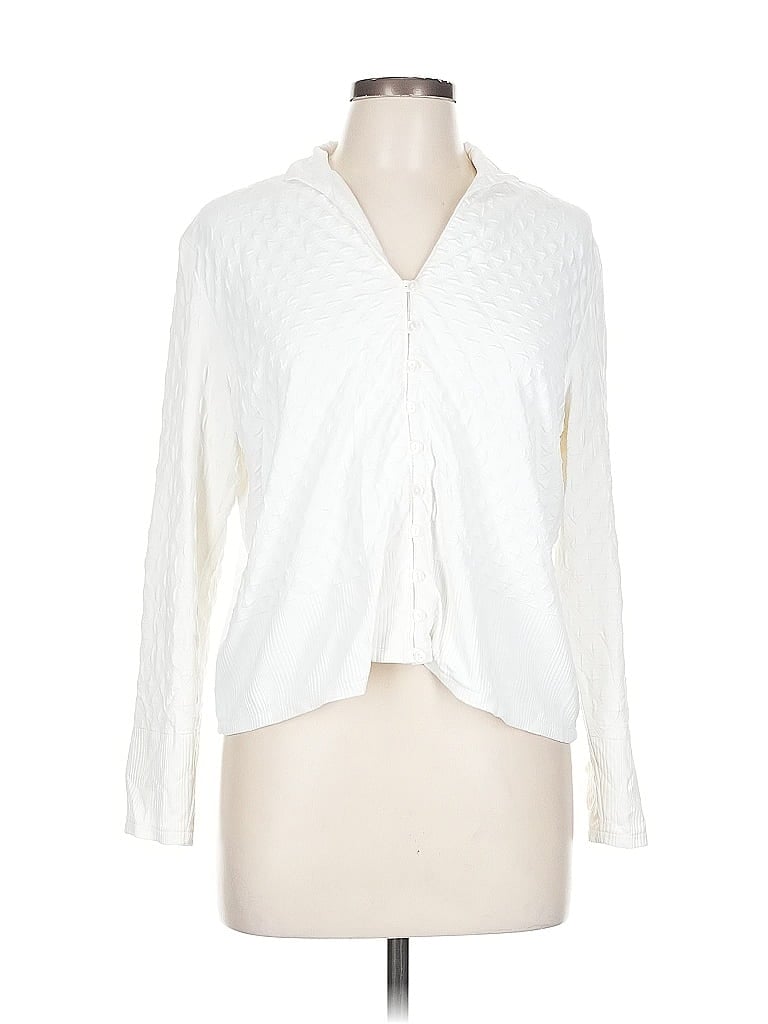 Click to view more detailed imagery on our partner's website Pre-owned Talbots Long Sleeve Blouse In White