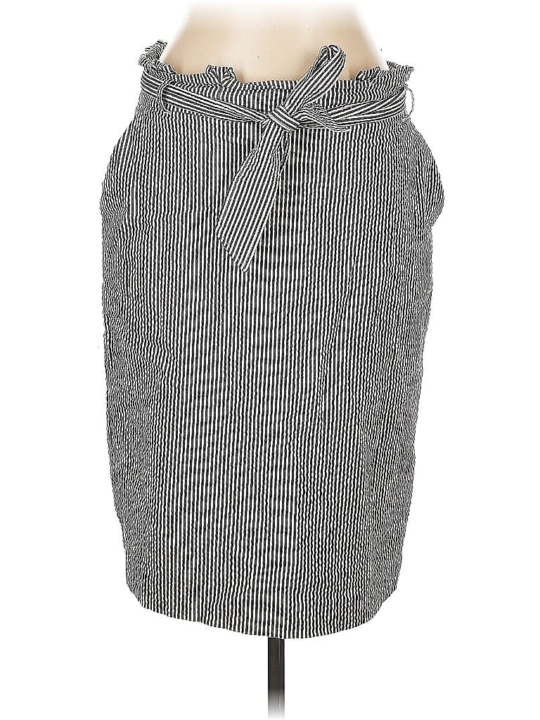 Pre-owned Ann Taylor Casual Skirt In Gray