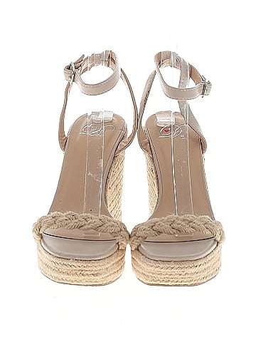 Unbranded Wedges (view 2)