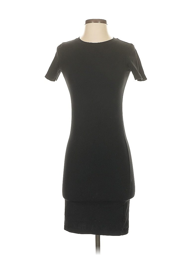 Click to view more detailed imagery on our partner's website Pre-owned H&m Casual Dress In Gray
