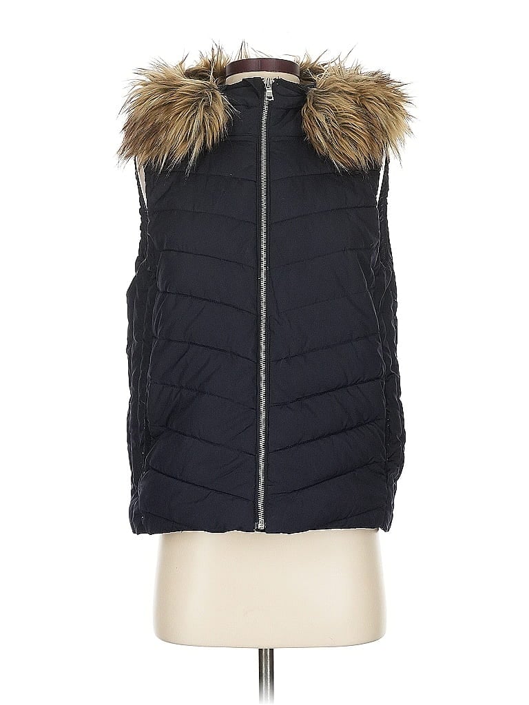 Pre-owned Gap Vest In Black