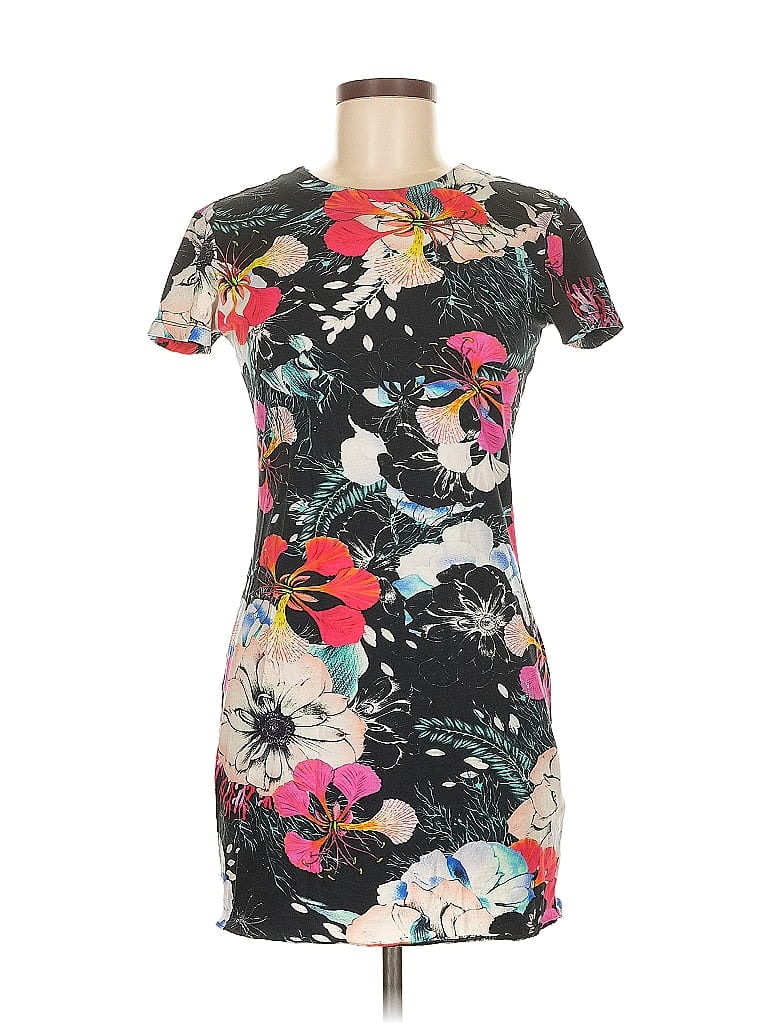 Click to view more detailed imagery on our partner's website Pre-owned French Connection Casual Dress In Black