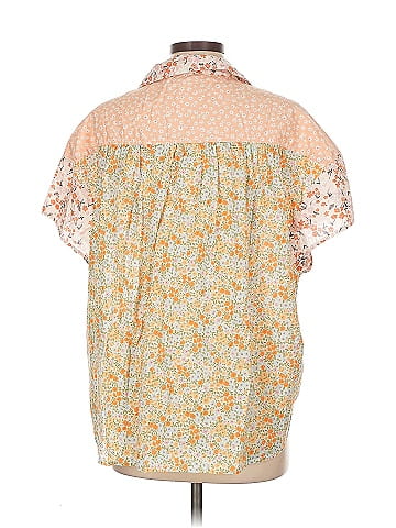 American Eagle Outfitters Short Sleeve Blouse (view 2)