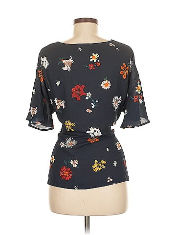 Pleione Short Sleeve Blouse (view 2)
