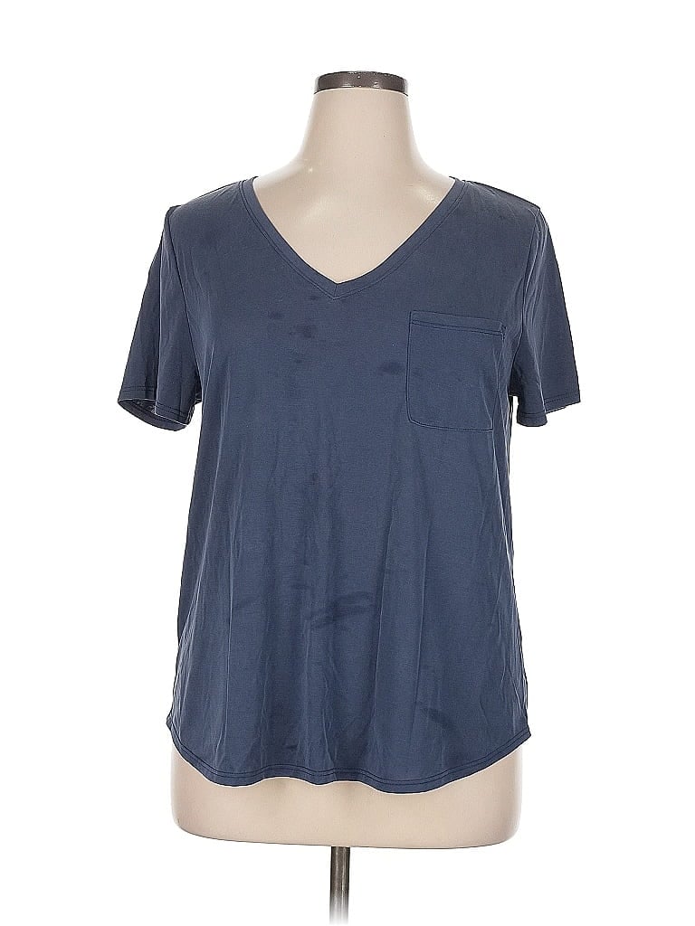 Click to view more detailed imagery on our partner's website Pre-owned Green Envelope Short Sleeve T-shirt In Blue