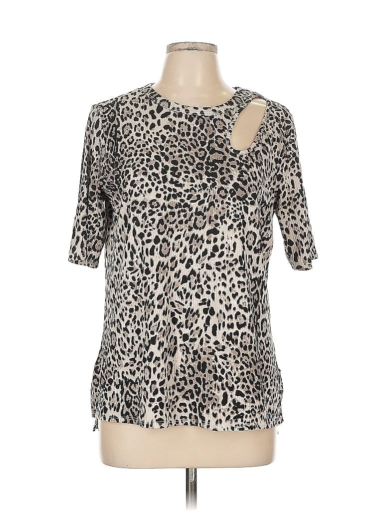 Pre-owned Kim & Cami Short Sleeve Blouse In Silver