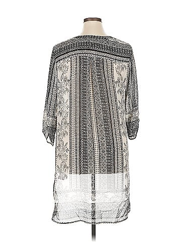 Roz & Ali 3/4 Sleeve Blouse (view 2)