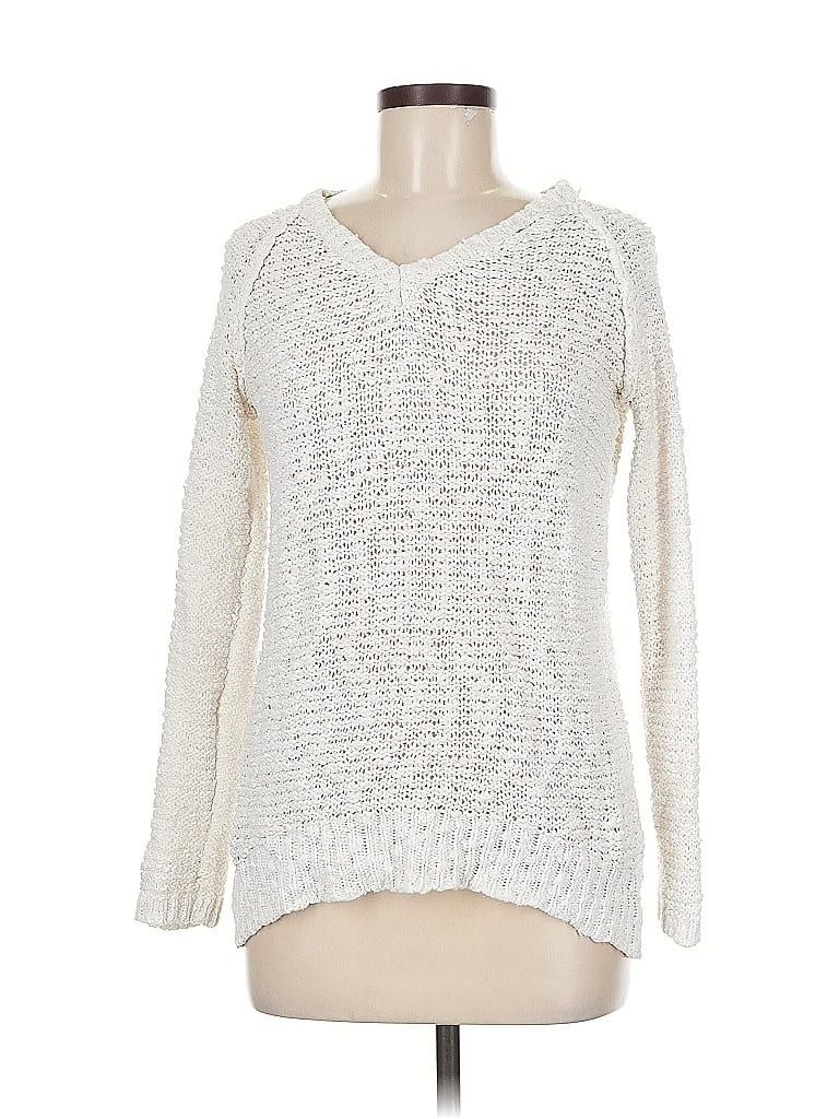 Click to view more detailed imagery on our partner's website Pre-owned Aéropostale Pullover Sweater In White