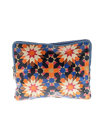 Fossil Clutch (view 2)