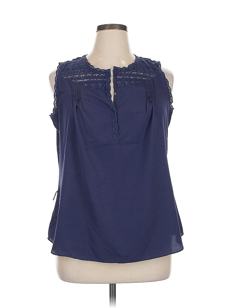 Pre-owned A.n.a. A New Approach Sleeveless Blouse In Blue