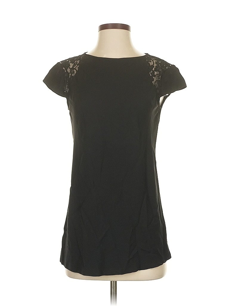 Pre-owned Theory Short Sleeve Top Black Scoop Neck Tops