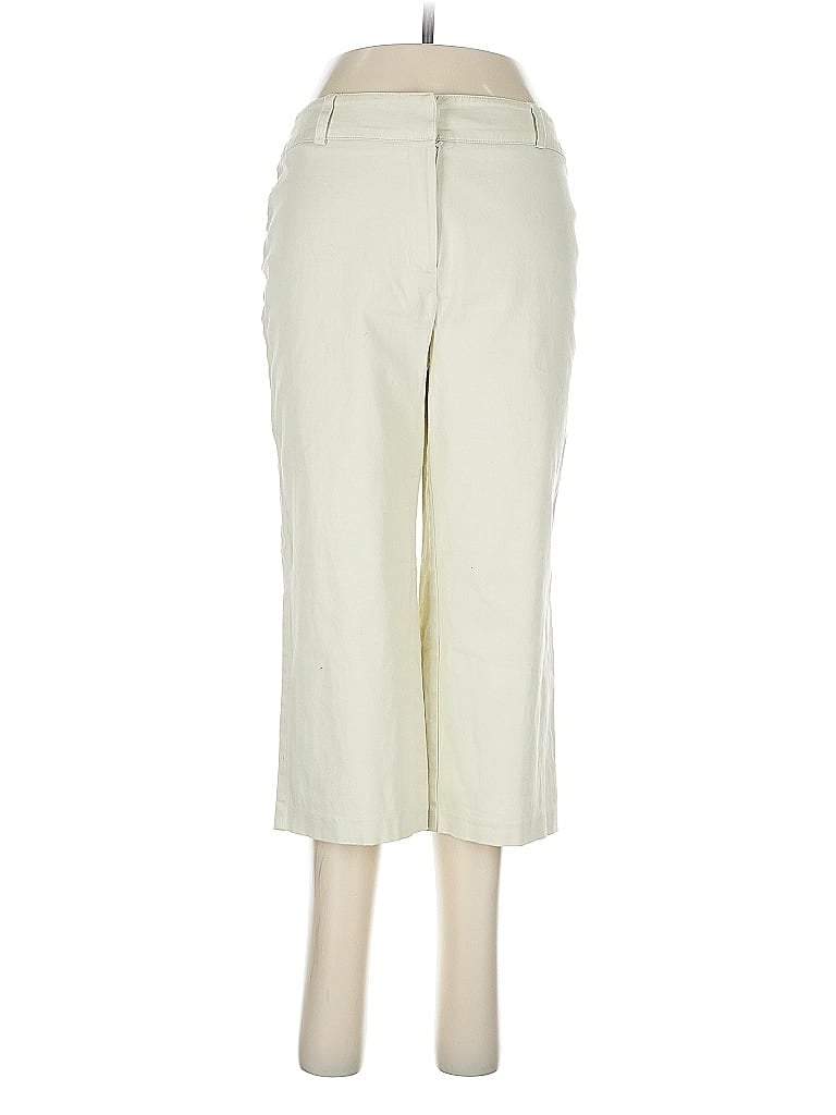 Click to view more detailed imagery on our partner's website Pre-owned Briggs New York Casual Pants In White