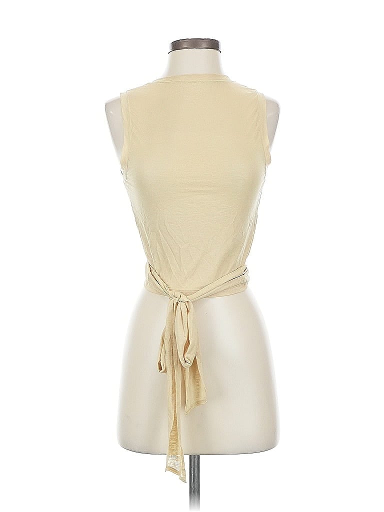 Pre-owned Fabletics Sleeveless T-shirt In Yellow