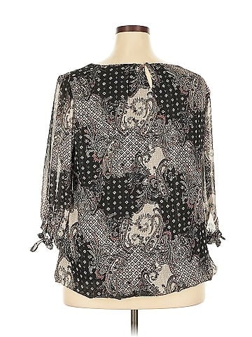 Roz & Ali 3/4 Sleeve Blouse (view 2)