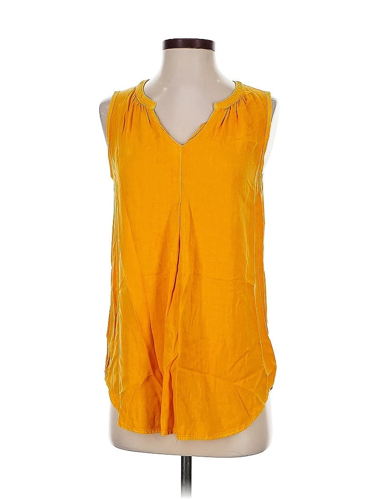 Pre-owned Universal Thread Sleeveless Blouse In Yellow