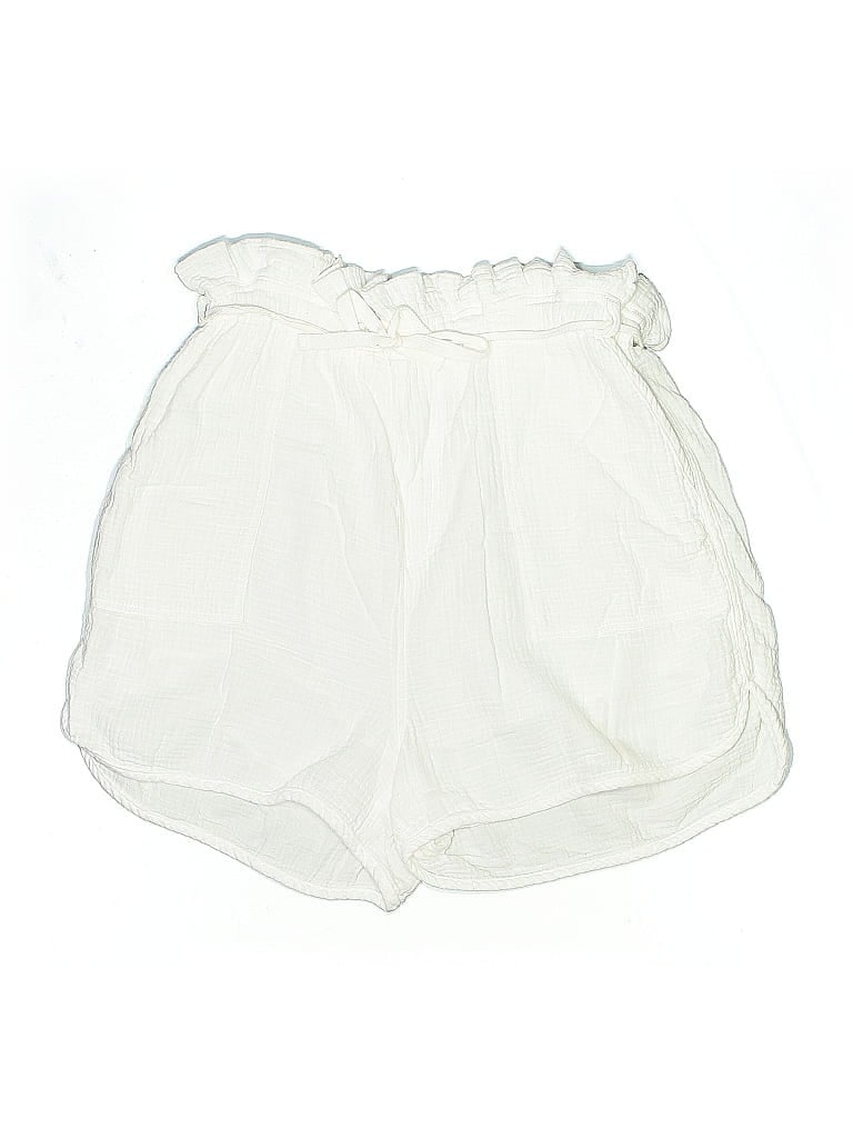 Click to view more detailed imagery on our partner's website Pre-owned Splendid Shorts In White