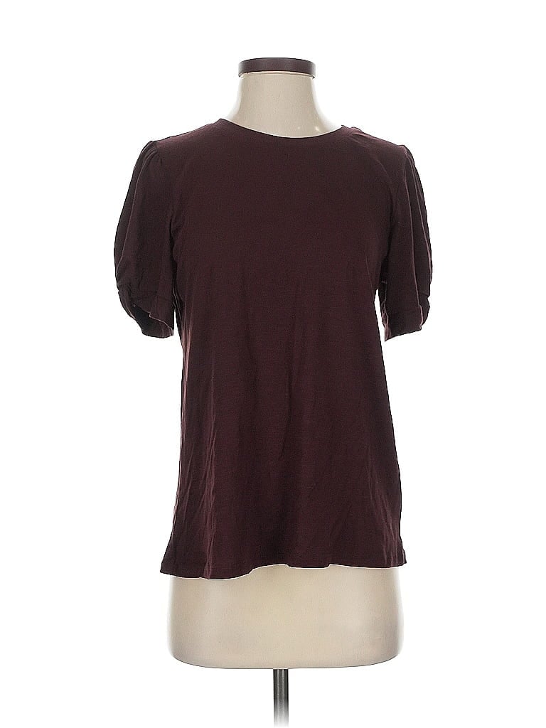 Pre-owned Maurices Short Sleeve T-shirt In Burgundy
