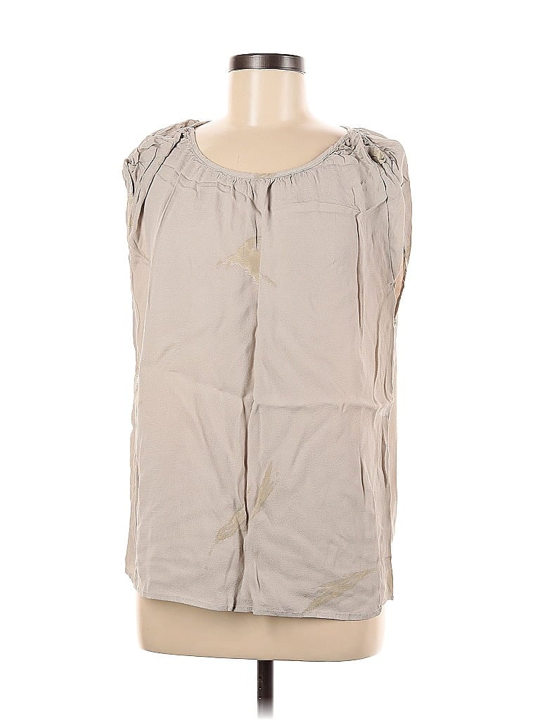 Click to view more detailed imagery on our partner's website Pre-owned Grade & Gather Sleeveless T-shirt In Gray