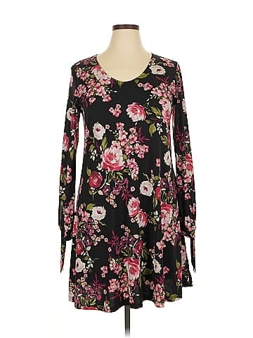 Karen Kane Casual Dress (view 1)