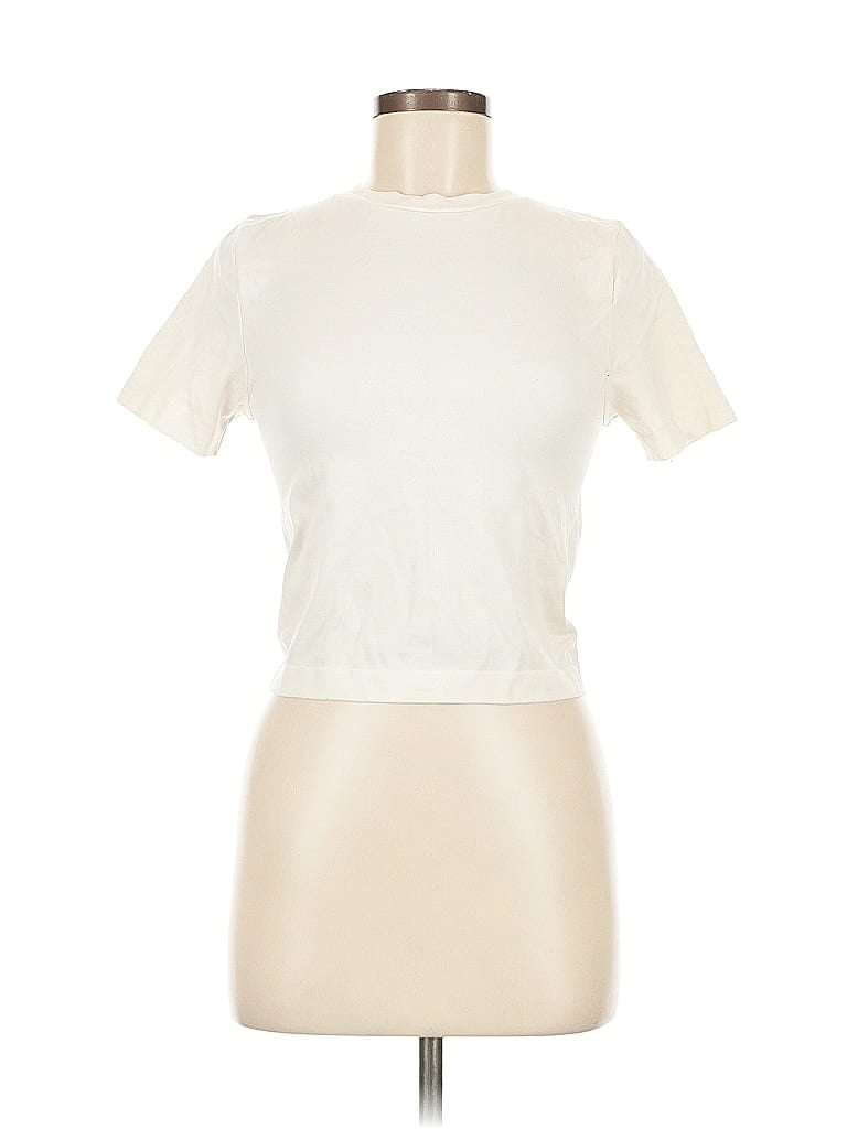 A NEW DAY Pre-owned Short Sleeve Turtleneck In White