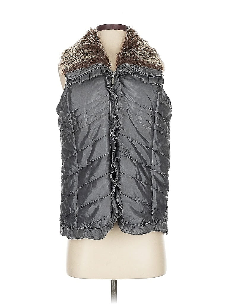 Pre-owned New Directions Faux Fur Vest In Gray