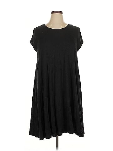 Karen Kane Casual Dress (view 1)