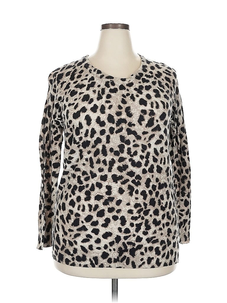 Pre-owned Torrid Pullover Sweater In White